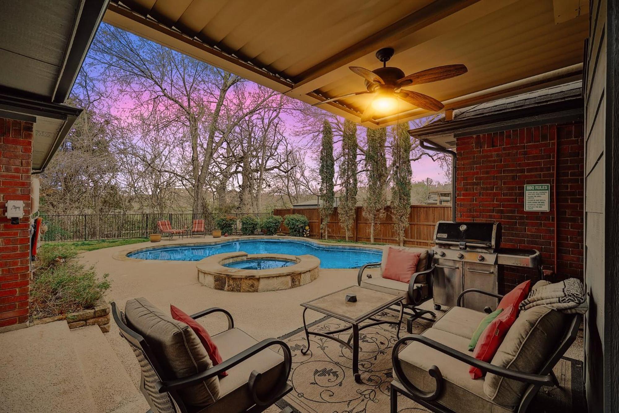 Dfw Getaway - 4 Bedrooms Pool Oasis Media Room Flower Mound 外观 照片